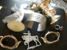 Tafelsilber Deko Trödel zum Teil versilbert Engel Zinnfigur 2 x Seriettenringe +