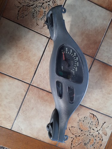 Tachoverkleidung piaggio - tachoverkleidung,