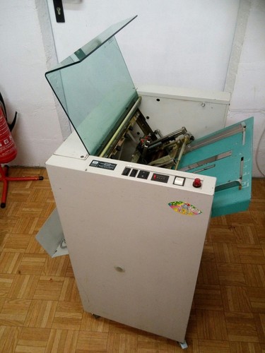 Nagel foldnak falz und - foldnak, 4