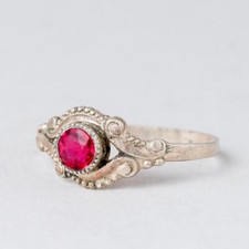 Ring Roter Stein 0,78 g 835er