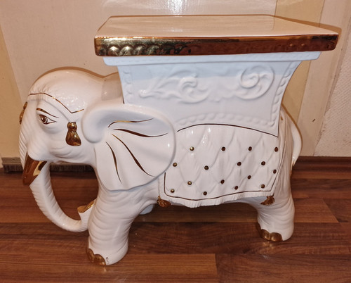 Beistelltisch blumenhocker - beistelltisch,