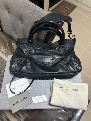 Authentic vintage balenciaga - authentic,