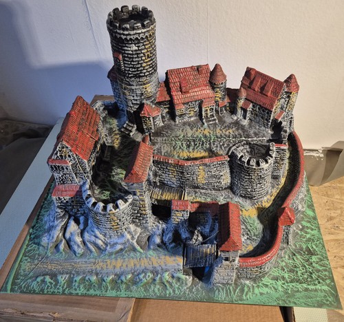 Hausser elastolin burg castle - elastolin,