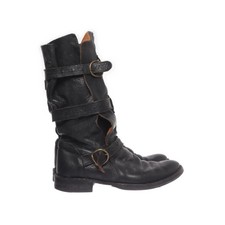 Fiorentini + Baker, Stiefel