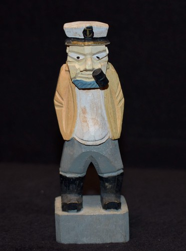 Holzfigur geschnitzt bemalen