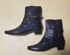 Stielelette Laura Conte Leder