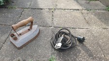 Elektrisches Bügeleisen Gusseisen + Gussaluminium 30er / 40er Jahre funktioniert