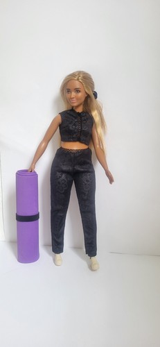 Sportkleidung barbie curvy - barbie,