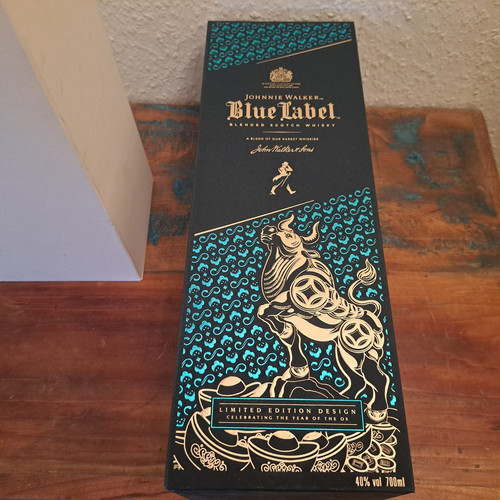 Johnnie walker blue - johnnie,