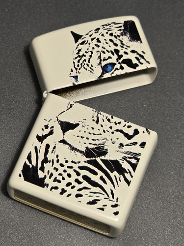 Zippo jaguar blue - blue, eyes