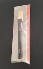 KIKO MILANO Face 105 Flat Foundation Brush Flacher Foundationpinsel Vegan 16,5cm