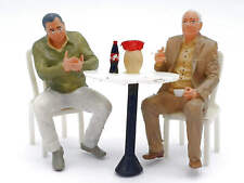 Maßstab G 1:22,5 Figuren Iberplace 40007 Sitzende Personen Cafeteria Set Mode...