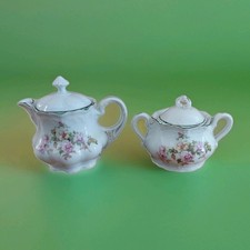 Kanne und Zuckerdose, Antik