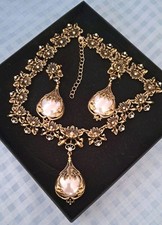 Vintage-Barockschmuck 