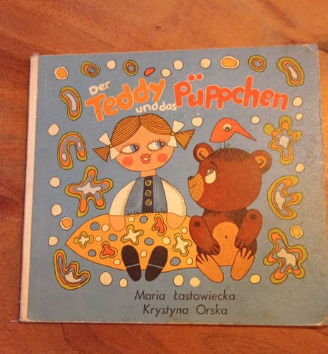 Der teddy und das püppchen - püppchen, 1