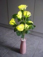 Tischlampe Vase mit 7 Rosen