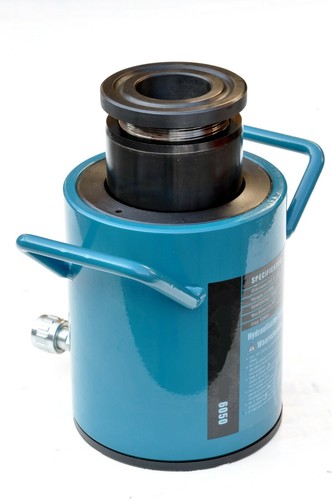 Hohlzylinder 60t