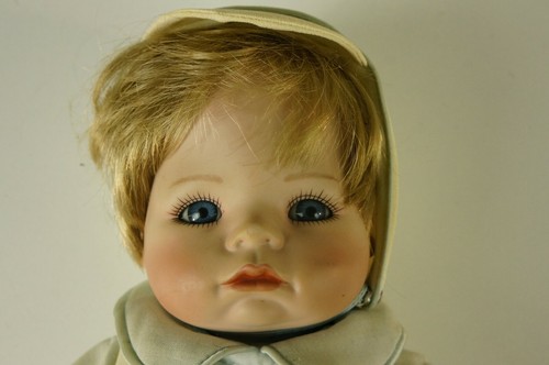 Verwaiste babypuppe bebe 1988 - verwaiste,
