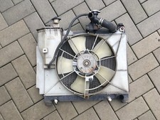 Toyota Yaris Verso 1,5 P2 (99-02) : Kühler mit Lüfter 1497ccm 78kW VVT-i NCP2