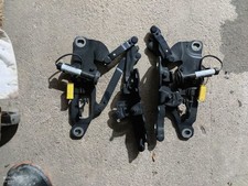 BMW F10 F11 Motorhaubenscharniere links + rechts Fußgängerschutz 7249887 7249888