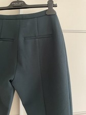 schmale Hose Schumacher grün