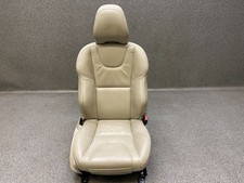 Beifahrersitz vorne rechts