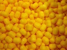 100 leere Ü-Ei Kapseln