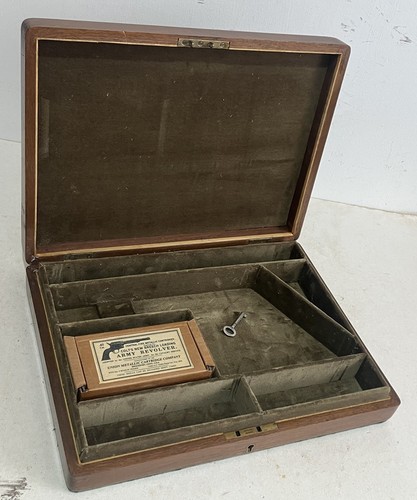 Antikes etui für einen - etui,