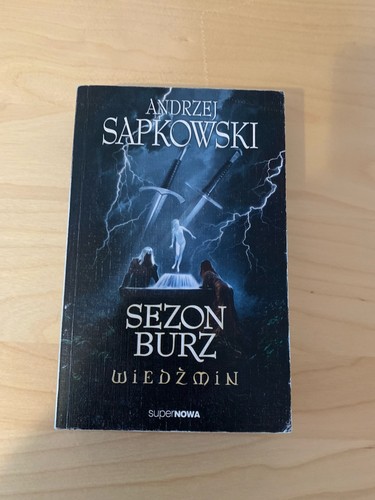 Sapkowski sezon burz - sapkowski/,