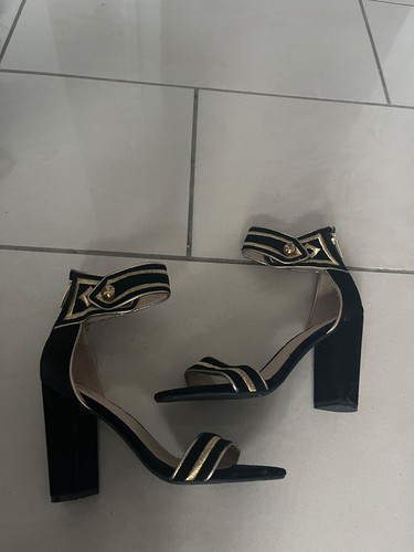 Guess - , ❤️❤️❤️