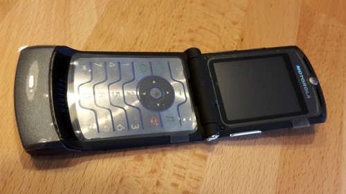 Motorola razr v3i grey - v3i,
