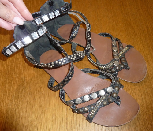 Schwarze römersandalen - schwarze,