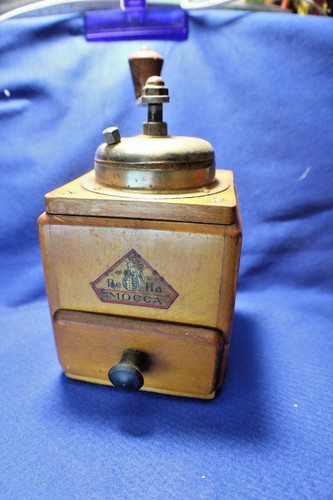 Omas alte kaffemühle - kaffemühle, mühle