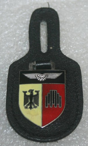 Brustanhänger - bw,