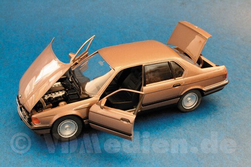 Bmw 750i klassik bronze - bmw, klassik,