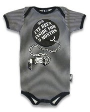 Six Bunnies 9 Month witziger Baby Strampler Romper Body