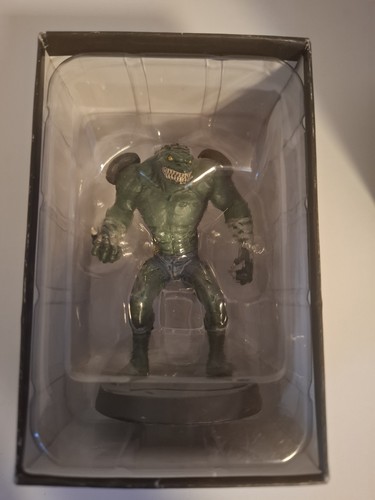 Killer croc statue dc - –,