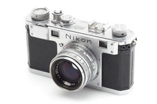 Nikon S Chrome w. 2/5cm
