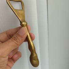 Messing Pferdefuß alter Flaschenöffner -Produktion entstanden Kleines Loch