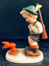 Alte Hummel Goebel Figur 6 / 0 Jägerlein Junge Hase rot  Hummelfigur Porzellan
