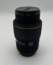 Sigma 105mm f/2.8 EX DG Macro