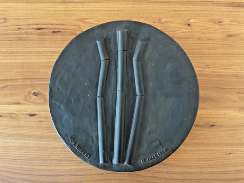Bronze wandteller aus - bronze, wandteller,