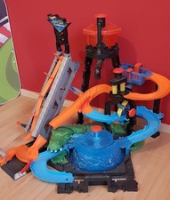 Hot Wheels Ultimative Autowaschanlage Mit Krokodil