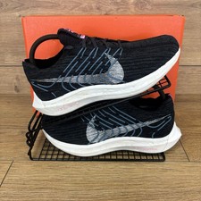 Nike Schuhe Gr. UK 6,5 Pegasus
