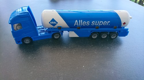 Siku aral alles super - alles, man