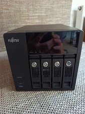Fujitsu CELVIN NAS Server Q805 - NAS Server - 4 Baies - 8 TB - SATA 6 Gb/s - HDD