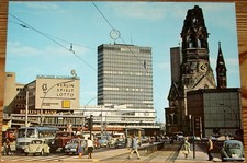 AK Berlin 1960er VW Käfer Borgward LKW Tempo Matador Mercedes O302 Bus Oldtimer