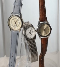 3x Damenuhr Armbanduhr S.Oliver, ADORA, JG einmal Quartz Zugband-Uhr, Konvolut