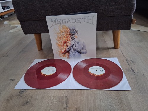 Megadeth red blue ghostly emp - red,