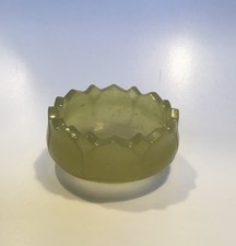 Nephrit ? Jadeit ? Jade ? Schale Lotusblüte China Asien